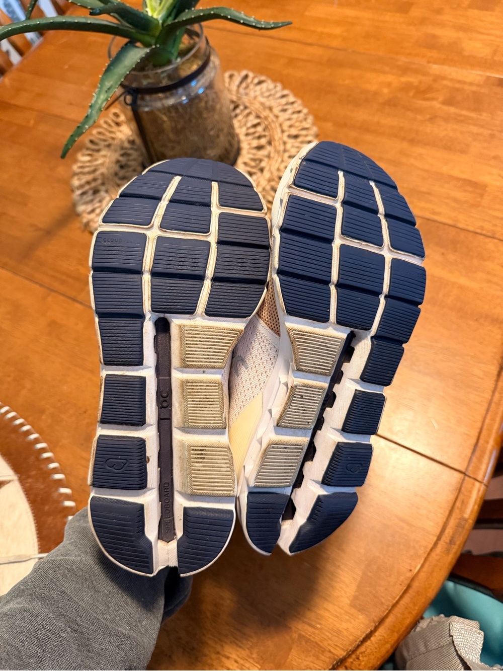 On Running Women’s Sneakers Beige and Navy - Picture 2 of 5